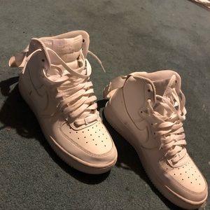 High top Nike Air Force 1